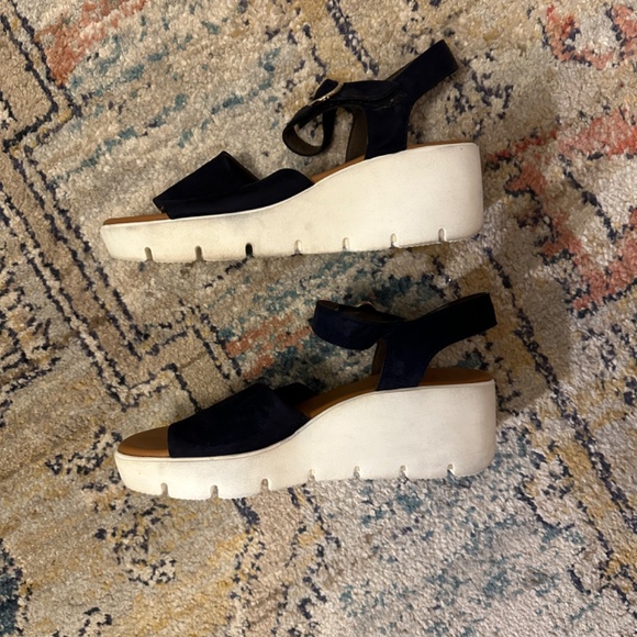 Paul Green blue nubuck leather Chelsea wedge sandal, USA size 9 / UK size 6.5 - Picture 6 of 10